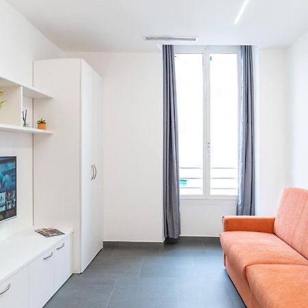 Colours Apartments & Rooms Sanremo Bagian luar foto