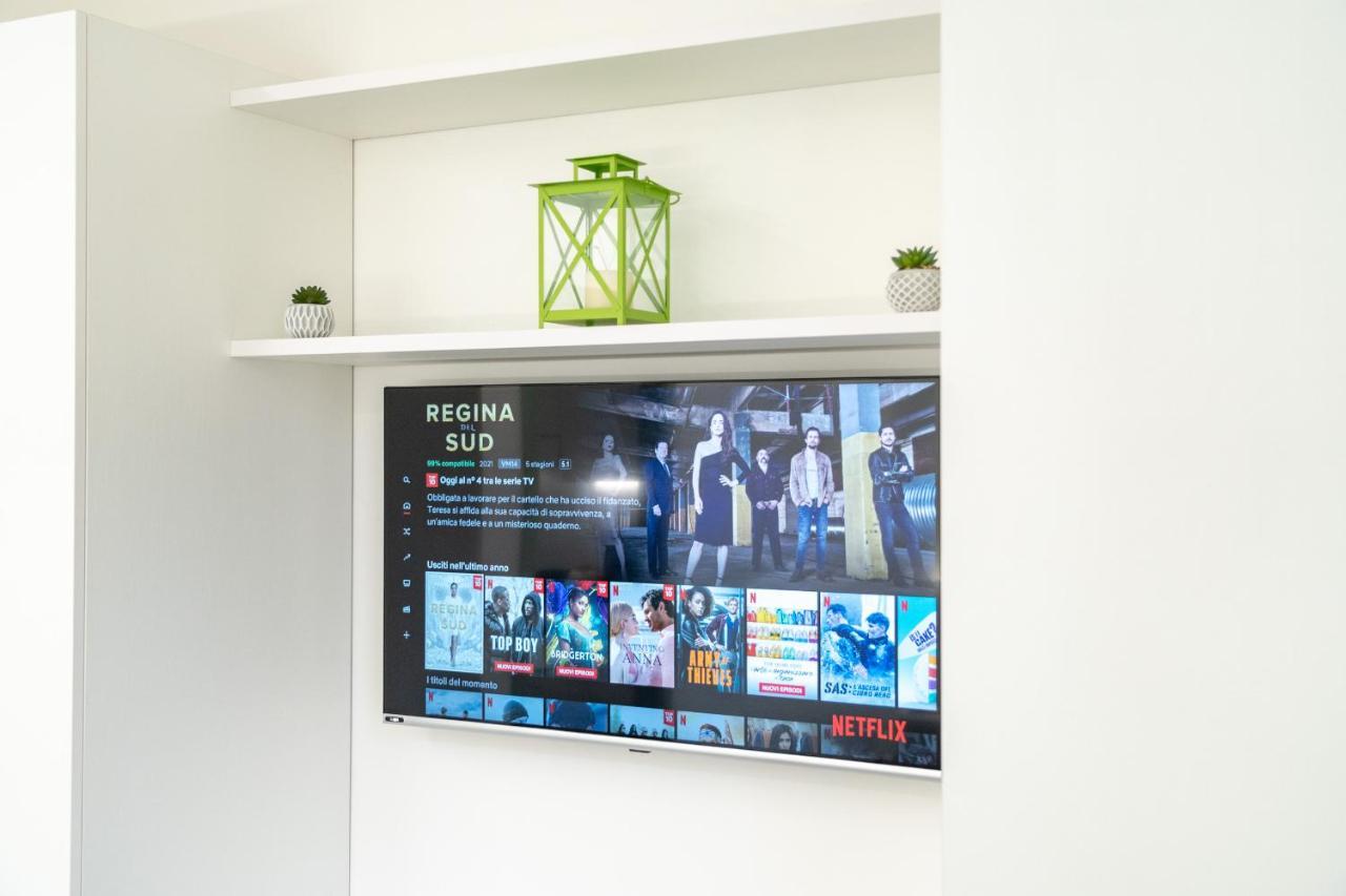 Colours Apartments & Rooms Sanremo Bagian luar foto