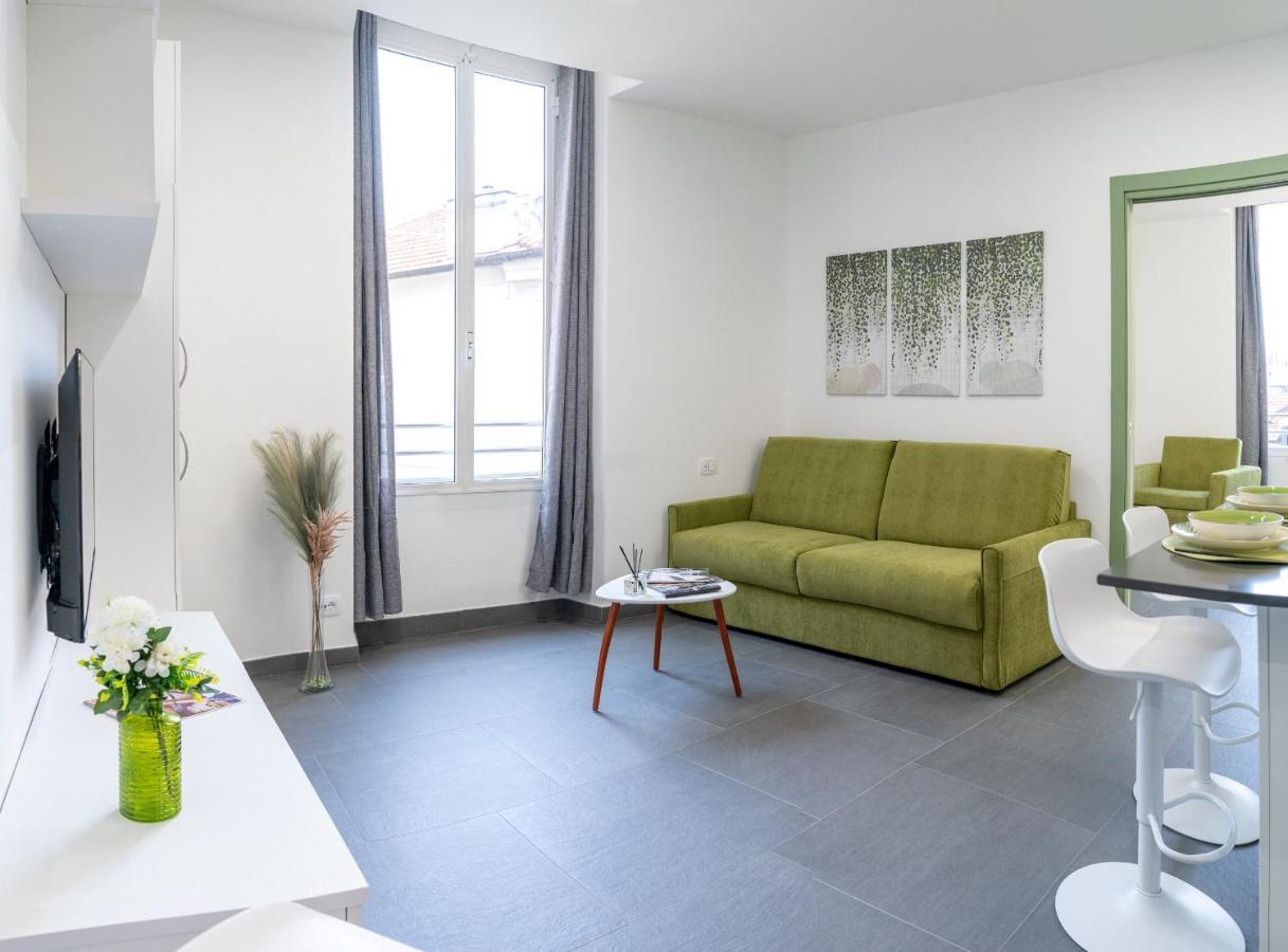 Colours Apartments & Rooms Sanremo Bagian luar foto