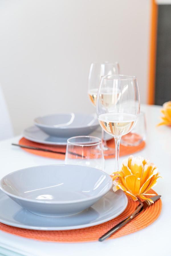 Colours Apartments & Rooms Sanremo Bagian luar foto