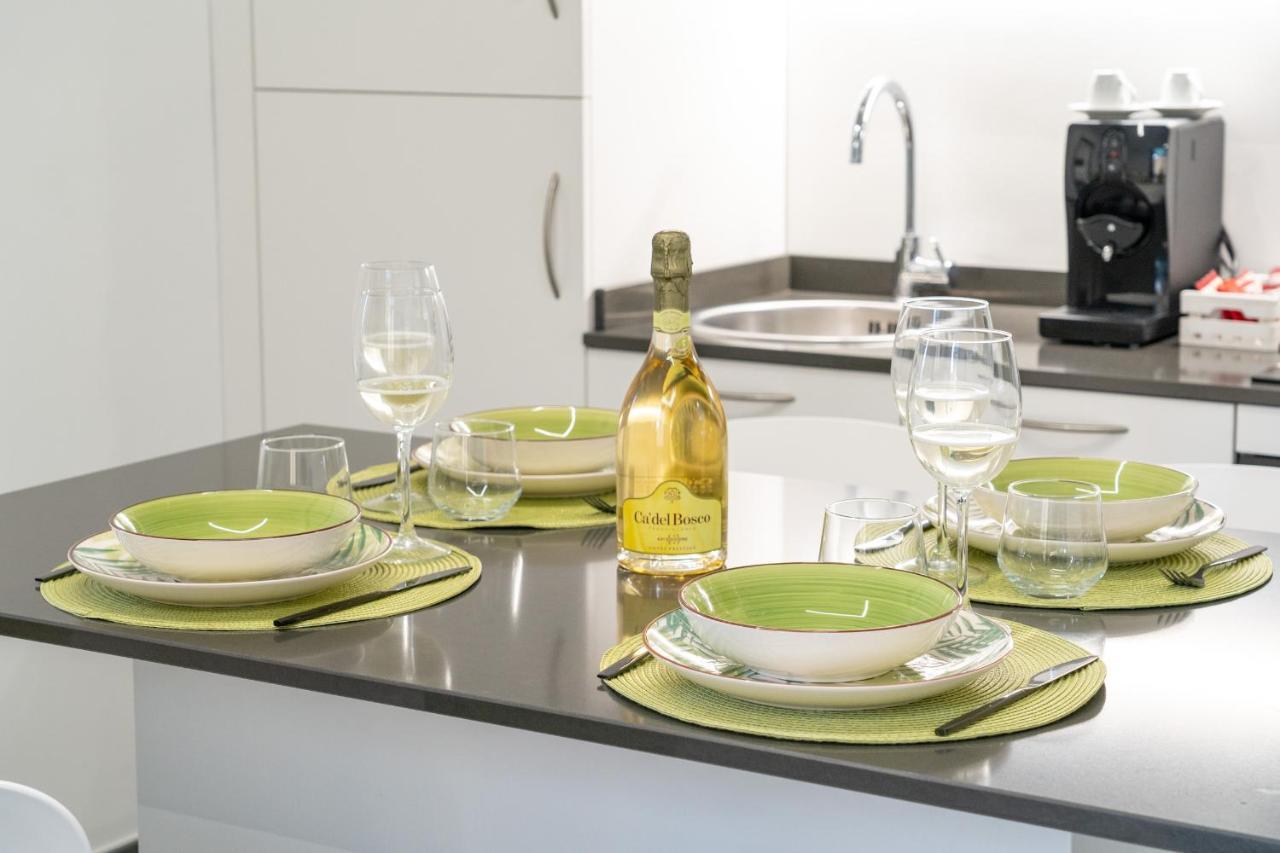 Colours Apartments & Rooms Sanremo Bagian luar foto