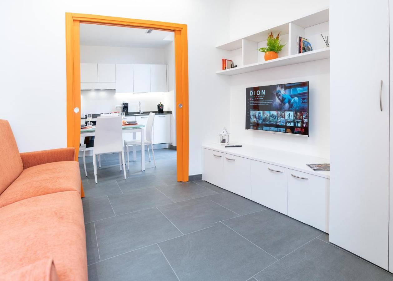 Colours Apartments & Rooms Sanremo Bagian luar foto