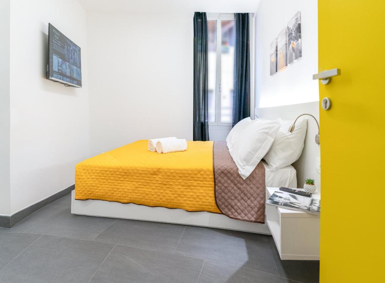 Colours Apartments & Rooms Sanremo Bagian luar foto